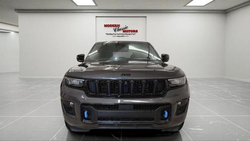 Baltic Gray Metallic Clearcoat 2024 Jeep Grand Cherokee 4xe Anniversary Edition