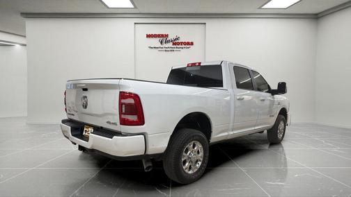Bright White Clearcoat 2024 RAM 2500 Laramie Crew Cab 4x4 6'4' Box