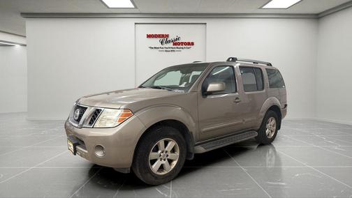 2009 Nissan Pathfinder SE