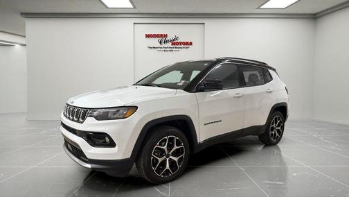 Bright White Clearcoat 2025 Jeep Compass Limited