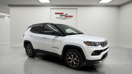 Bright White Clearcoat 2025 Jeep Compass Limited
