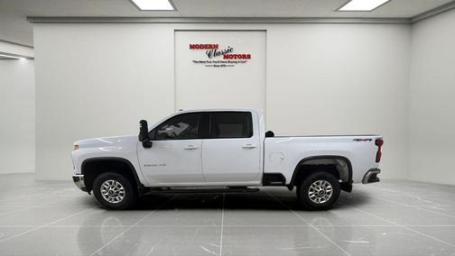 Summit White 2024 Chevrolet Silverado 2500 LT