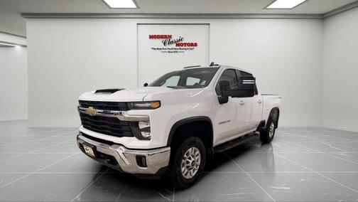 Summit White 2024 Chevrolet Silverado 2500 LT