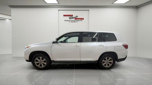 Blizzard Pearl 2011 Toyota Highlander SE