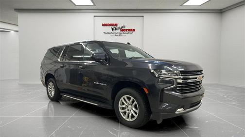 2023 Chevrolet Suburban LT
