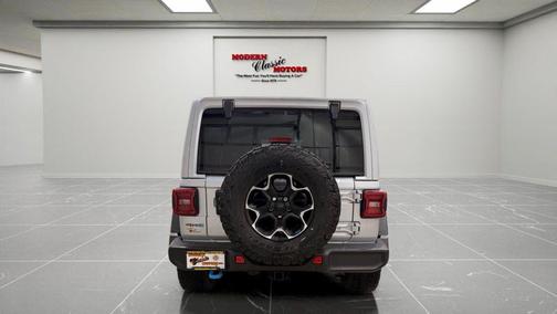 Silver Zynith Clearcoat 2023 Jeep Wrangler 4xe Rubicon