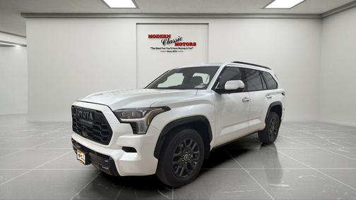 Wind Chill Pearl 2023 Toyota Sequoia Platinum