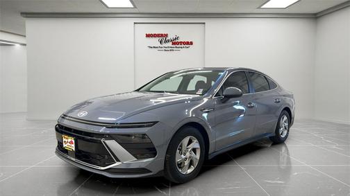 2025 Hyundai SONATA SE