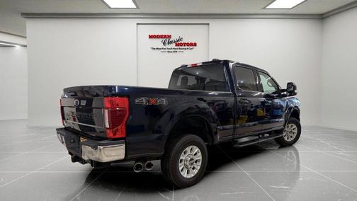 Blue Metallic 2022 Ford F-250 XLT