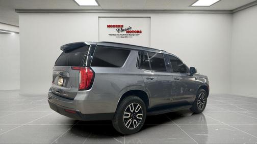 2021 GMC Yukon 4WD AT4