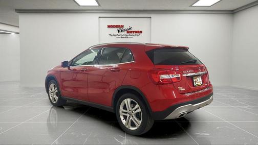 2018 Mercedes-Benz GLA 250 Base