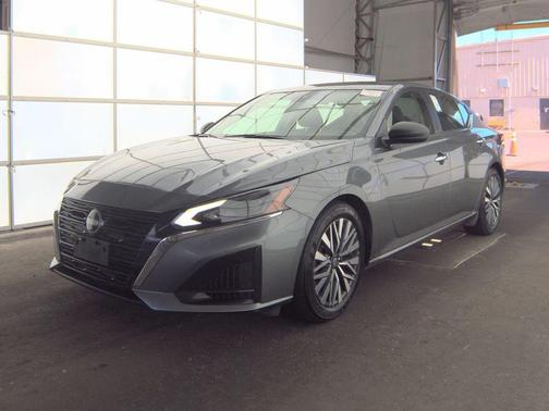 Gun Metallic 2025 Nissan Altima 2.5 SV