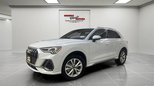 2025 Audi Q3 45 S line Premium Plus