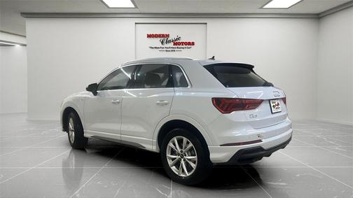 2025 Audi Q3 45 S line Premium Plus