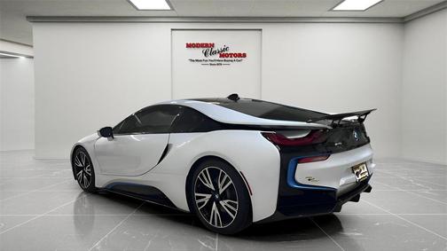2016 BMW i8 Base