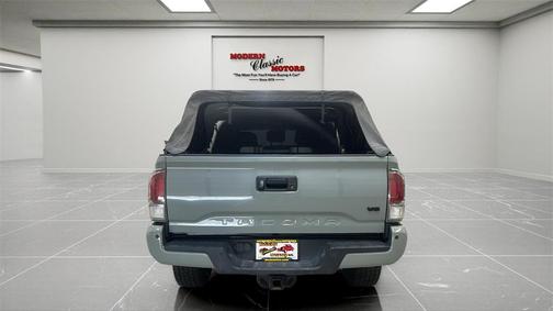 2022 Toyota Tacoma TRD Off Road