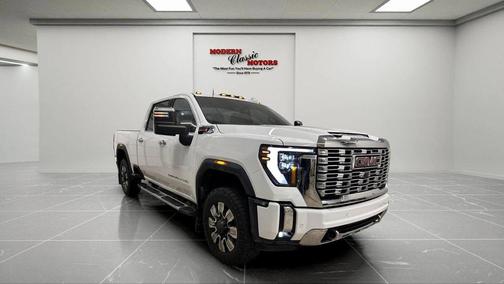 2025 GMC Sierra 3500 Denali