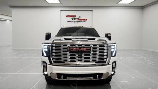 2025 GMC Sierra 3500 Denali