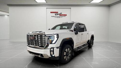 2025 GMC Sierra 3500 Denali