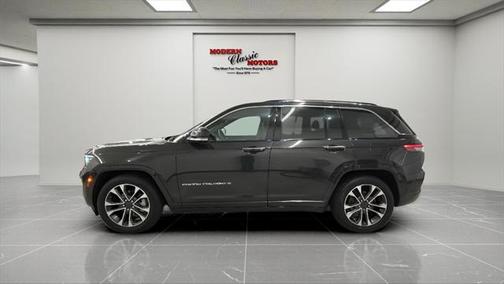 2023 Jeep Grand Cherokee Overland