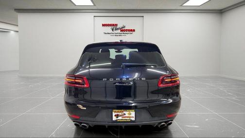 2016 Porsche Macan S