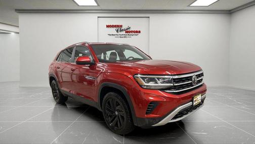 2022 Volkswagen Atlas Cross Sport 2.0T SE w/Technology 4MOTION