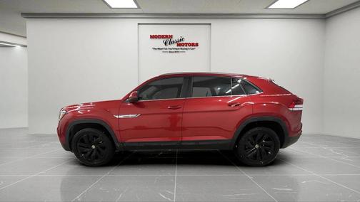 2022 Volkswagen Atlas Cross Sport 2.0T SE w/Technology 4MOTION