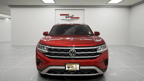 2022 Volkswagen Atlas Cross Sport 2.0T SE w/Technology 4MOTION