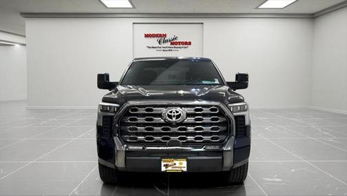 2023 Toyota Tundra Hybrid Platinum