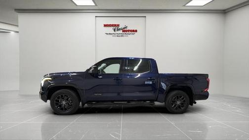 2023 Toyota Tundra Hybrid Platinum