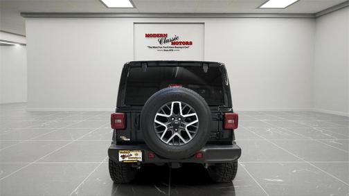 2024 Jeep Wrangler 4-Door Sahara 4x4