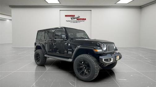 2024 Jeep Wrangler 4-Door Sahara 4x4