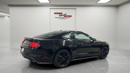 2016 Ford Mustang EcoBoost Premium