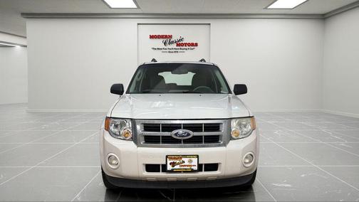 White 2011 Ford Escape XLT