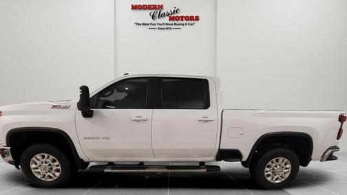 Summit White 2023 Chevrolet Silverado 2500 LT