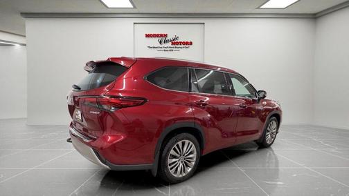 Ruby Flare Pearl 2021 Toyota Highlander Hybrid Platinum