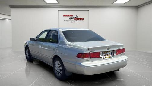 2001 Toyota Camry LE