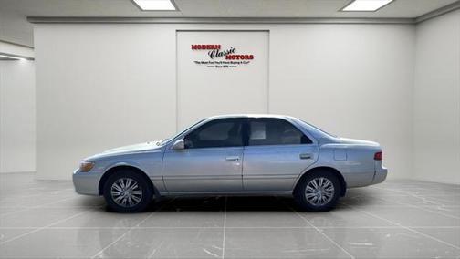2001 Toyota Camry LE