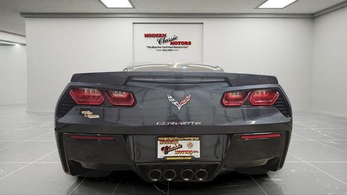 Shadow Gray Metallic 2019 Chevrolet Corvette Stingray
