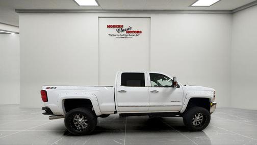 Summit White 2016 Chevrolet Silverado 3500 LTZ