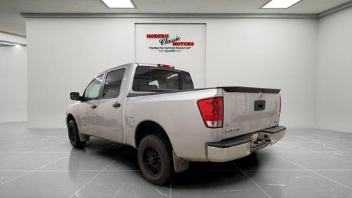 Gun Metallic 2015 Nissan Titan SV
