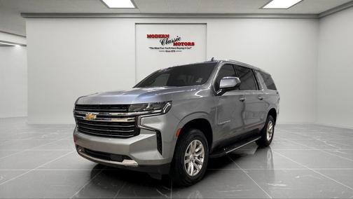 2024 Chevrolet Suburban LT