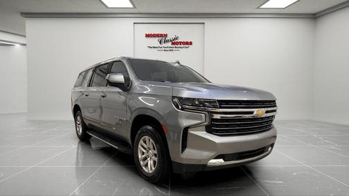 2024 Chevrolet Suburban LT