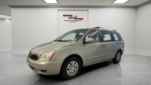 2012 Kia Sedona LX