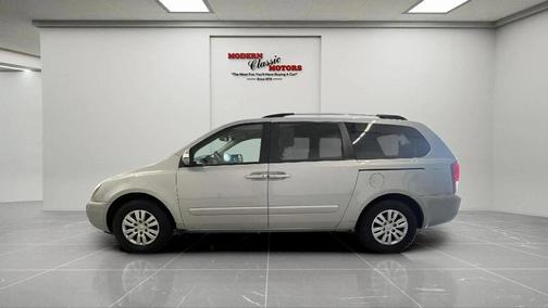 2012 Kia Sedona LX