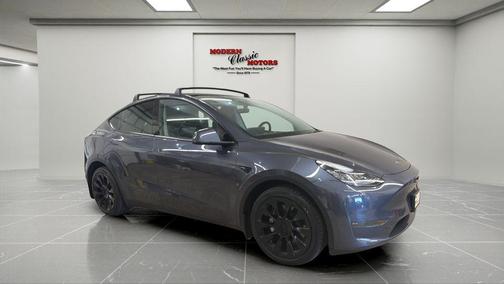Gray 2022 Tesla Model Y Long Range Dual Motor All-Wheel Drive