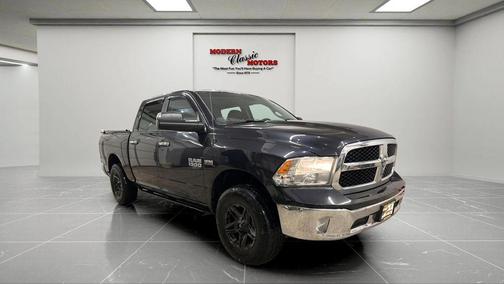 2016 RAM 1500 SLT