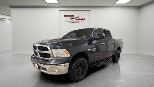 2016 RAM 1500 SLT