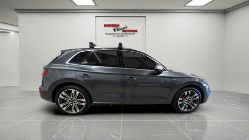 Daytona Gray Pearl 2018 Audi SQ5 3.0T Prestige