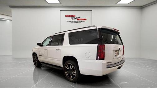 Summit White 2019 Chevrolet Suburban Premier